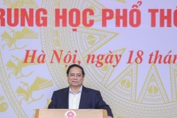 Thủ tướng: Tiến tới tổ chức Kỳ thi tốt nghiệp THPT trên máy tính