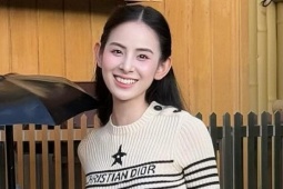 ' Dâu hào môn ' Hương Liên diện set đồ một tỷ đồng dạo phố