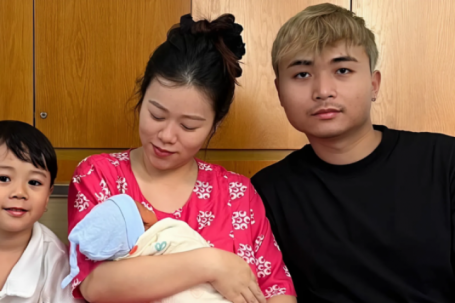 HuyR suýt bỏ concert 'Anh trai vượt ngàn chông gai' vì vợ cấp cứu giữa thai kỳ