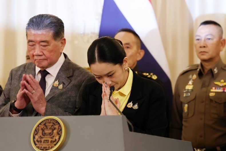 Thủ tướng Thái Lan Paetongtarn Shinawatra gửi lời xin lỗi tới người dân (ảnh: Bangkok Post)
