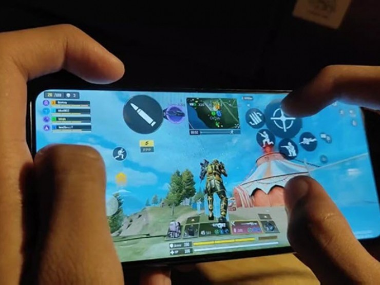 One UI 8 mang tin tức cực vui đến với game thủ di động