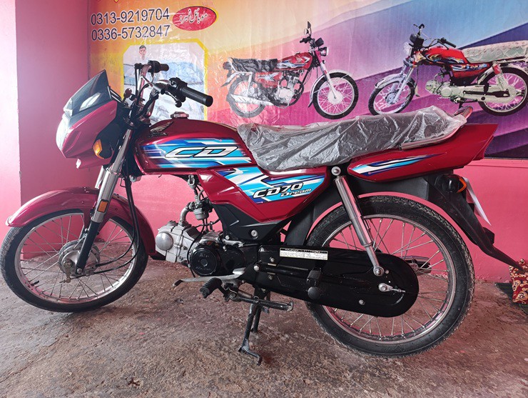 Huyền thoại côn tay Honda CD 