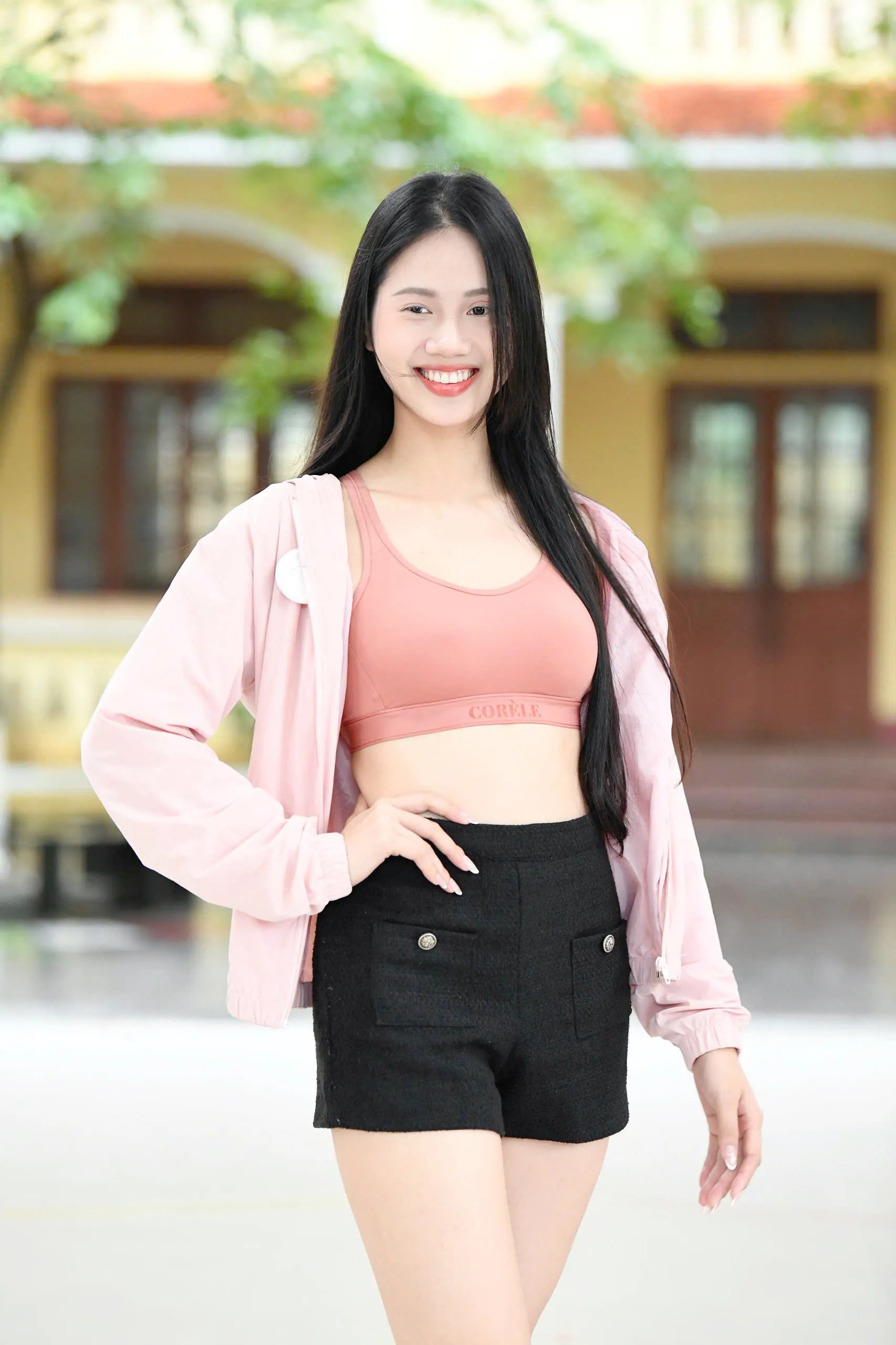 Mặt mộc của thí sinh Hoa hậu Việt Nam - 17