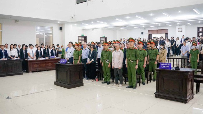 Các bị cáo tại phiên toà