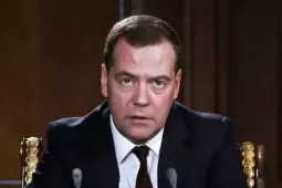 Ông Dmitry Medvedev cảnh báo Israel về nguy cơ lặp lại thảm họa hạt nhân Chernobyl