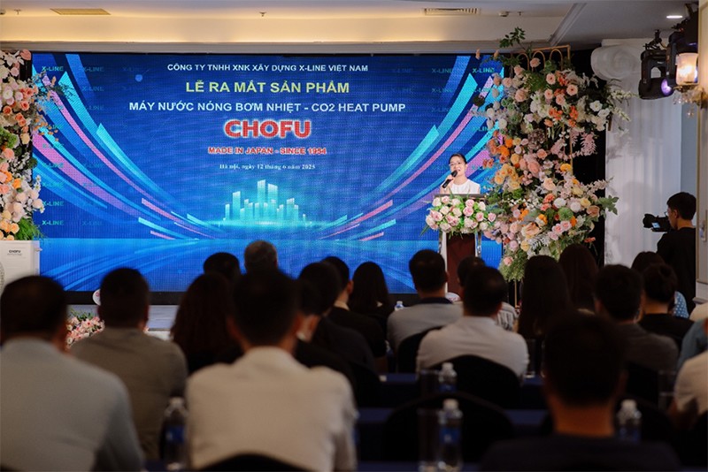 Bà. Nguyễn Thị Mỹ Linh - CEO công ty X-LINE Việt Nam phát biểu tại lễ ra mắt