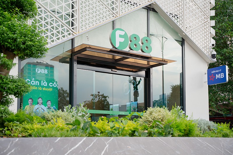 Cửa hàng F88 tại số 05 Nguyễn Thị Duệ.