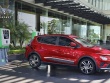 Giá xe điện VinFast VF e34 niêm yết và lăn bánh tháng 6/2025