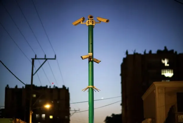 Các camera giám sát ở miền trung Iran. (Ảnh: AP)