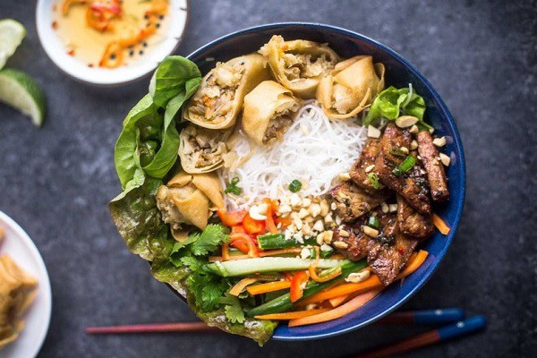 Loại rau sống ăn kèm bún thịt nướng lại có tác dụng hỗ trợ ngừa ung thư ruột kết – bạn có đang bỏ lỡ? - 4