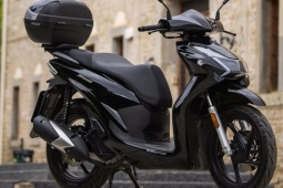 Xe tay ga giống hệt Honda SH, nhiều công nghệ, giá rẻ