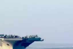 Rộ tin Mỹ đưa tàu sân bay thứ tư đến Trung Đông