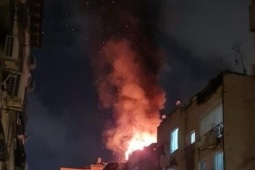 Iran dội mưa hỏa lực, Israel đáp trả bằng " sóng tấn công "