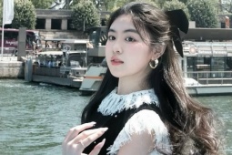 Lọ Lem như tiểu thư quý tộc ở Paris với set đồ hơn 200 triệu đồng