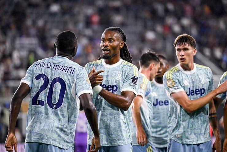 Juventus đang nắm lợi thế lớn trong cuộc đua giành vé đi tiếp tại bảng G