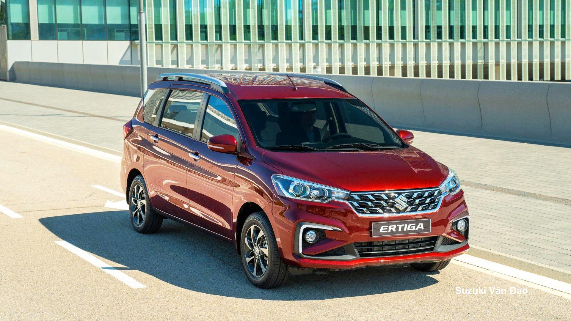 Suzuki Ertiga Hybrid,