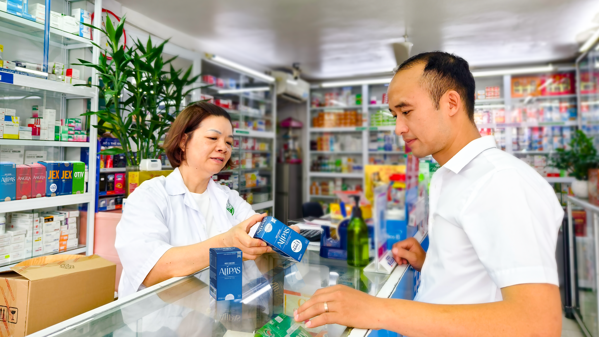 Hiện nay, thương hiệu Alipas có mặt ở hơn 25.000 nhà thuốc toàn quốc và được đông đảo khách hàng tin dùng