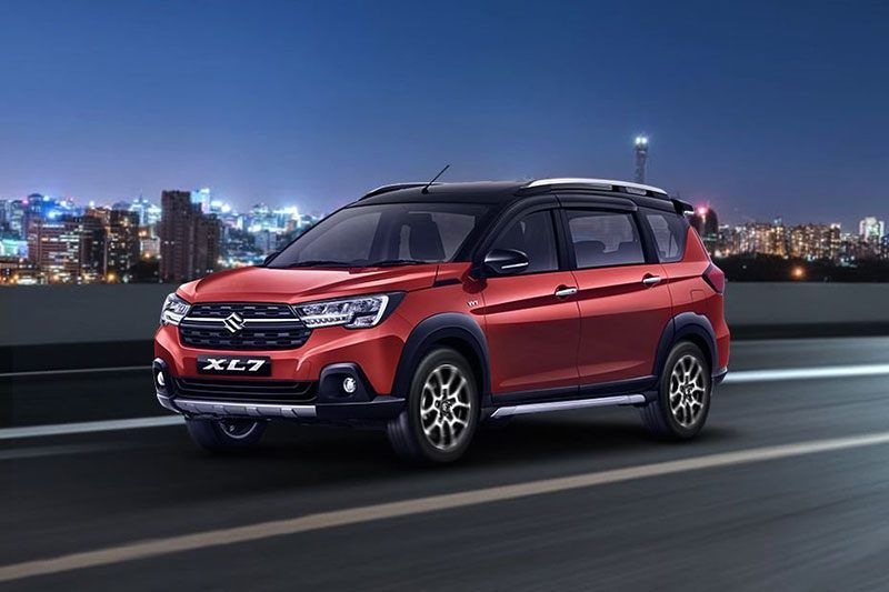 Suzuki XL7.