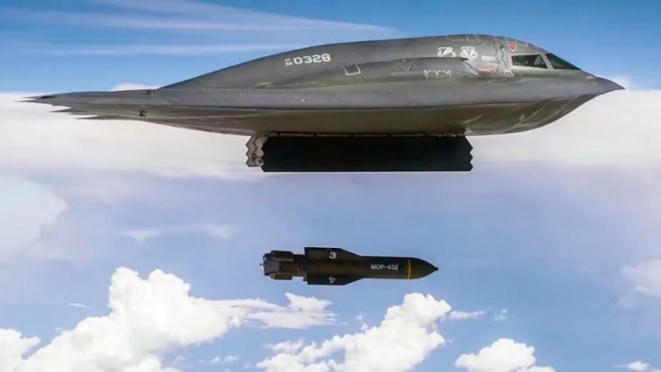 Máy bay B-2 thả GBU-57 MOP trong chuyến bay thử nghiệm. Ảnh: USAF