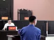 Nước mắt của người mẹ có đứa con trai trượt dài trên con đường 'cơm tù, áo số'