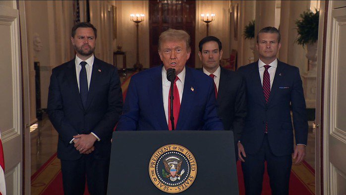 Tổng thống Donald Trump phát biểu lúc về cuộc không kích nhằm vào cơ sở hạt nhân Iran hôm 22-6. Ảnh: The White House