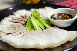  " 3 nhớ "  khi ăn thịt lợn để bảo vệ sức khỏe  " vàng " 