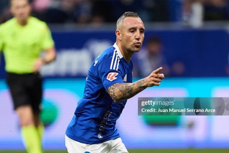 Cazorla 40 tuổi tỏa sáng giúp đội tí hon lên hạng La Liga, chờ so tài Yamal & Mbappe