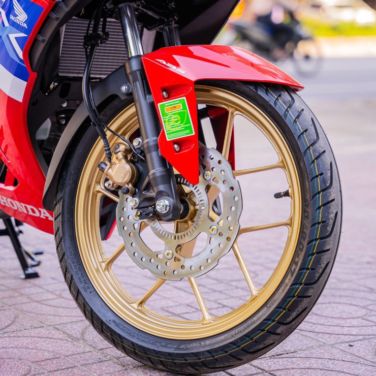 Giá Honda Winner X cuối tháng 6/2025, giảm tới 15 triệu đồng - 7