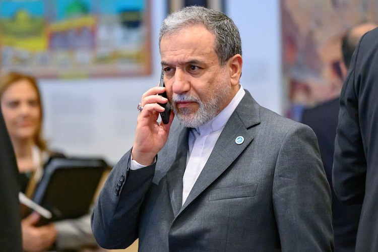 Ngoại trưởng Iran tuyên bố để ngỏ mọi khả năng đáp trả sau cuộc không kích của Mỹ vào các cơ sở hạt nhân Iran. Ảnh: Getty