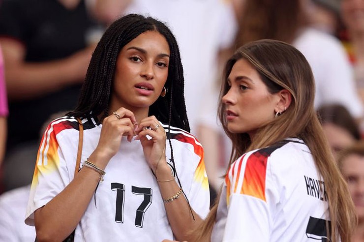 Trầm trồ với nhan sắc bạn gái Florian Wirtz, sao đắt giá nhất lịch sử nước Anh - 2