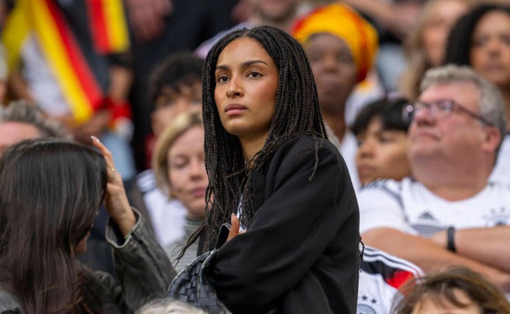 Trầm trồ với nhan sắc bạn gái Florian Wirtz, sao đắt giá nhất lịch sử nước Anh - 3