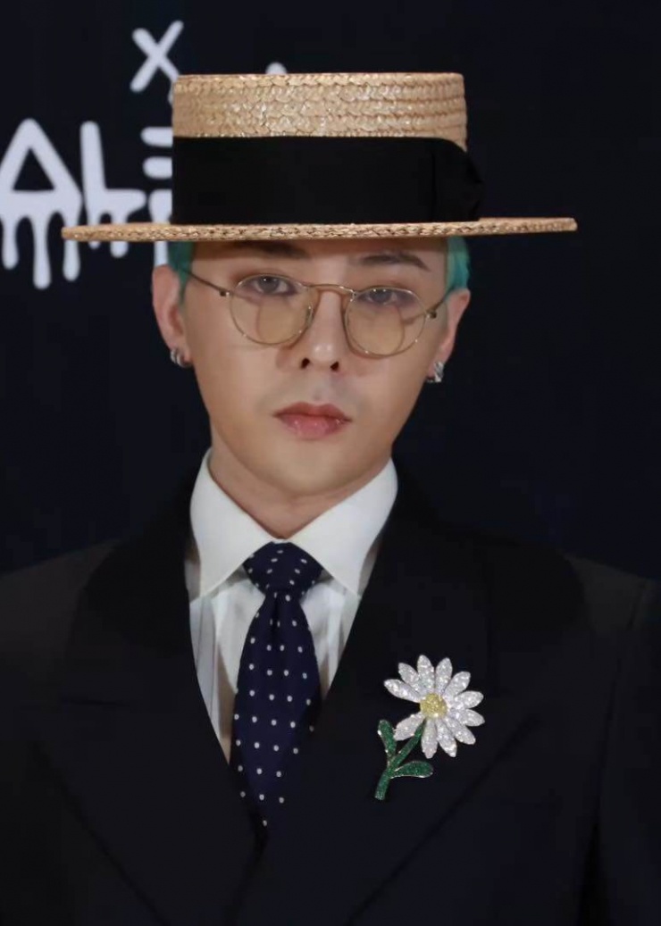 Phải đến khi “anh Long” sang Việt Nam, nhiều người mới gật gù: Sơn Tùng quá giống G-Dragon! - 6