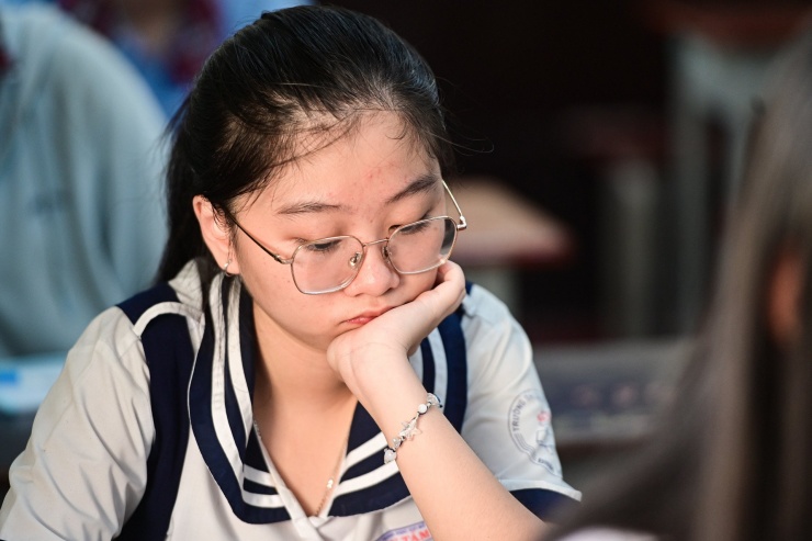 Thí sinh thi lớp 10 TPHCM. Ảnh: Nguyễn Huế