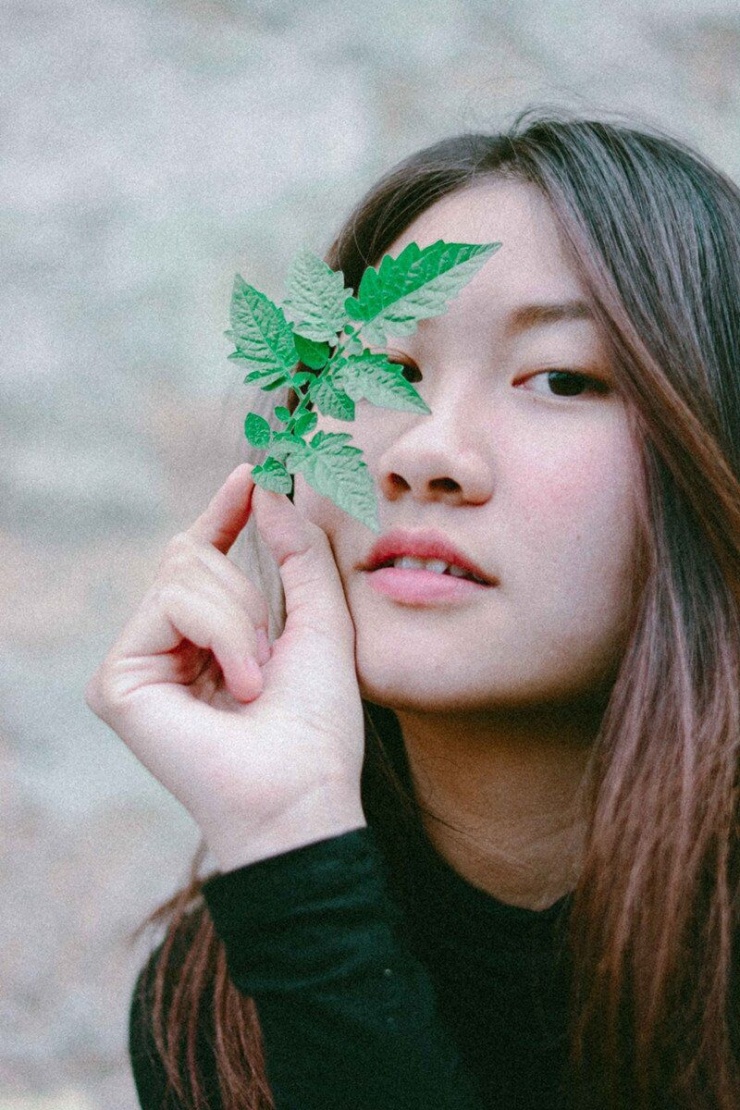 Nhan sắc quá khứ trái ngược của Tân Hoa, Á hậu Hoàn vũ Việt Nam: Người ngây thơ, người quyến rũ, cá tính - 11
