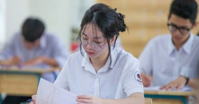 Sở GD-ĐT TP.HCM công bố điểm thi lớp 10