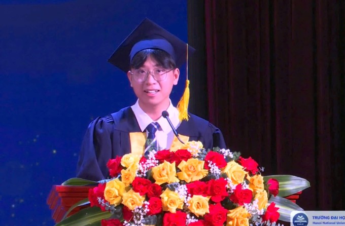 Phương phát biểu trong lễ tốt nghiệp, ngày 20/6. Ảnh: Nhân vật cung cấp