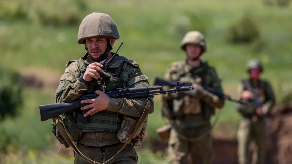 Lữ đoàn bộ binh cơ giới số 6 của Lực lượng bảo vệ Cossack Lisichansk độc lập của Quân đội Nga. Ảnh: TASS