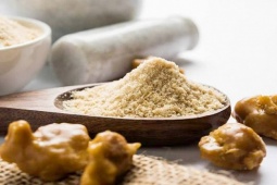 4 loại gia vị  đắt như vàng , ở Việt Nam cũng trồng được gần hết