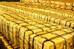 Các nước đổ xô dự trữ vàng khi Mỹ tấn công Iran