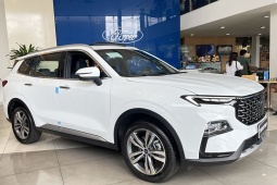 Ford Territory giảm giá bán tiêu chuẩn rẻ ngang xe hạng B
