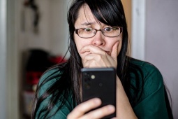 Lỗ hổng mới trên Android giúp hacker tấn công người dùng  " dễ như ăn kẹo " 