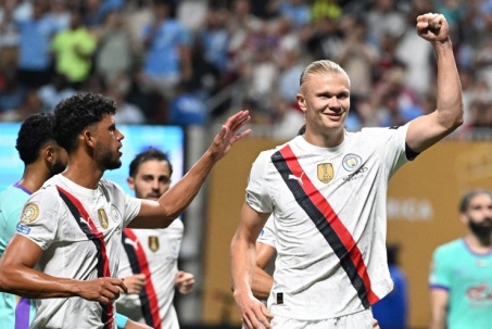 Man City đại thắng đội bóng châu Á 6-0, vì sao HLV Guardiola & Haaland giận dữ?
