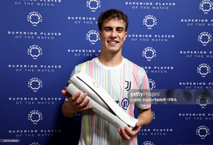 Kenan Yildiz tỏa sáng giúp Juventus đại thắng