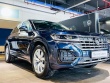 Xe Volkswagen Touareg nhập khẩu giảm giá 600 triệu liệu có thoát cảnh "Ế"
