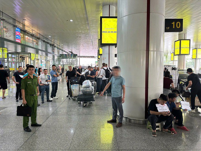 N.V.H thừa nhận đã đón khách sai quy định. Ảnh: NIA