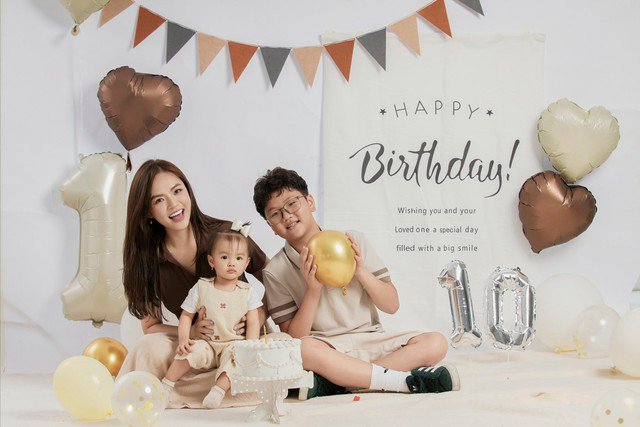 Thu Quỳnh từng chia sẻ hài lòng với cuộc sống hiện tại cùng 2 con.