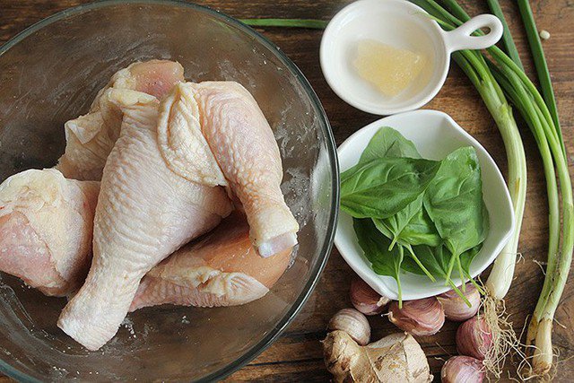 Cây rau thơm trong tô bún lại là &#39;khắc tinh&#39; của cao huyết áp và cholesterol xấu - 4