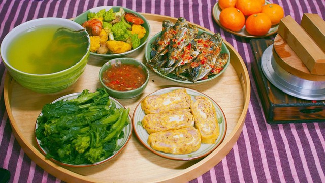 Chế độ ăn của sĩ tử nên đa dạng thực phẩm để cung cấp các chất dinh dưỡng cần thiết.