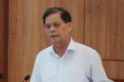Chủ tịch và hai Phó Chủ tịch UBND tỉnh Khánh Hòa xin nghỉ hưu trước tuổi