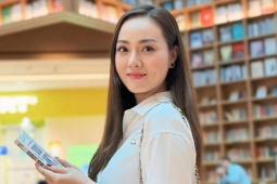 Vợ Công Lý diện loạt đồ phong cách  ' giàu ngầm '  trên phố Hàn Quốc